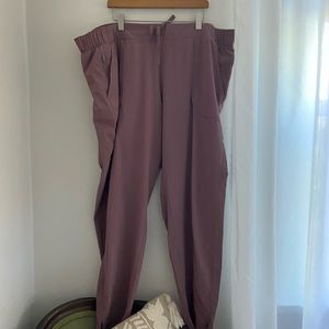 All In Motion (Target) Women’s Stretch Taper Pants Mauve Joggers Pants | XXL